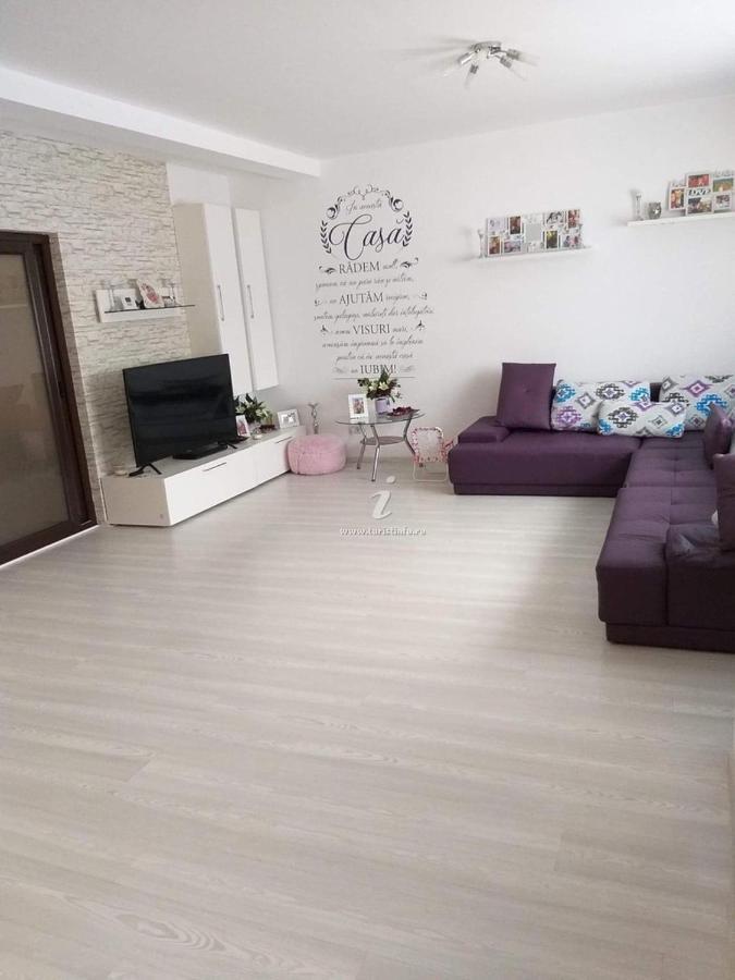 Vila Evaemma Navodari Luaran gambar